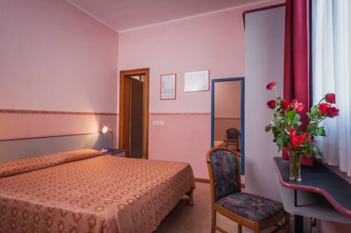 Imagen de la habitación del Hotel Al Ponte, Lignano Sabbiadoro. Foto 4