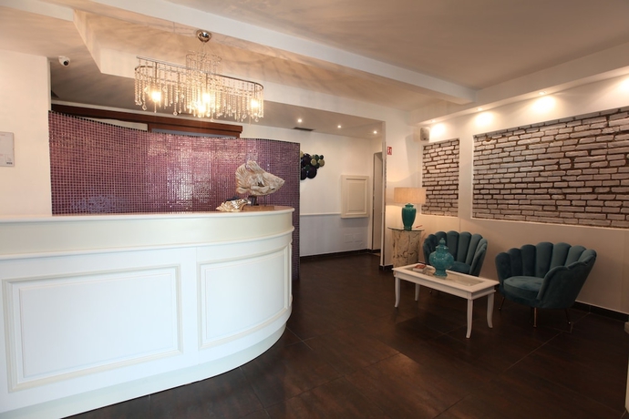 Imagen de los interiores del Hotel Al Porticciolo. Foto 16