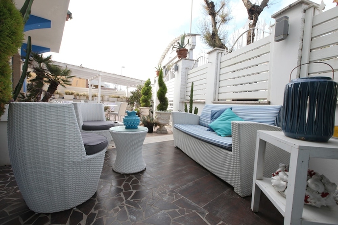 Imagen de los interiores del Hotel Al Porticciolo. Foto 18