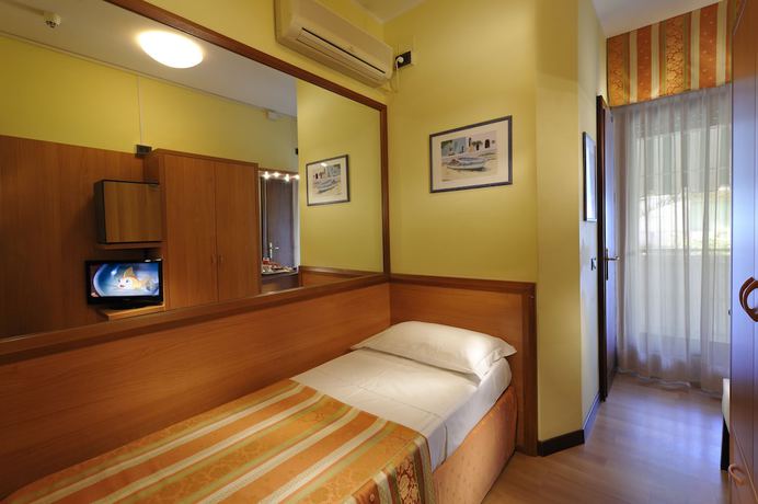 Imagen de la habitación del Hotel Al Prater. Foto 8