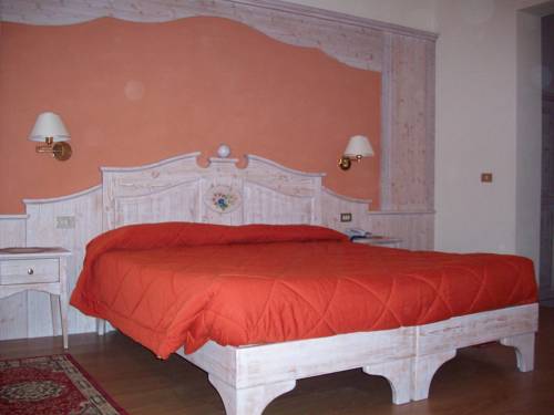 Imagen de la habitación del Hotel Al Prato, Tonadico. Foto 3