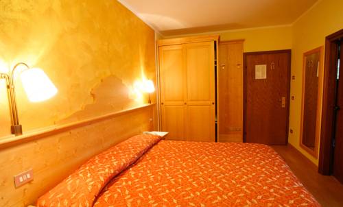 Imagen de la habitación del Hotel Al Prato, Tonadico. Foto 6