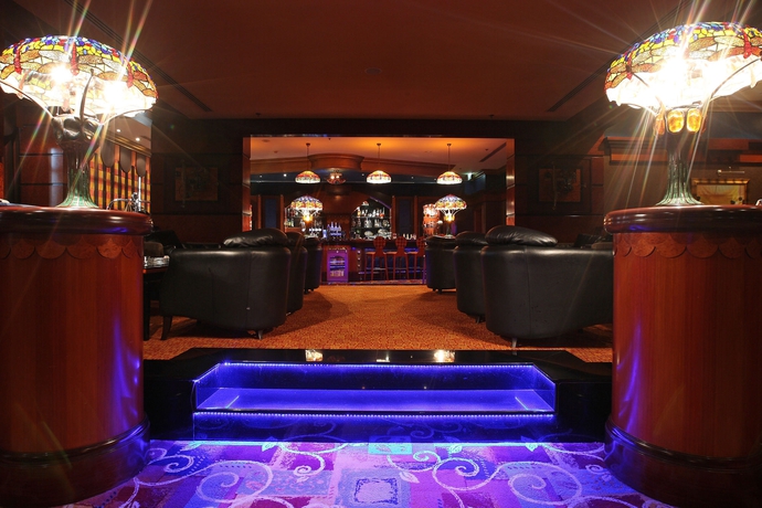 Imagen del bar/restaurante del Hotel Al Raha Beach Resort and Spa. Foto 7