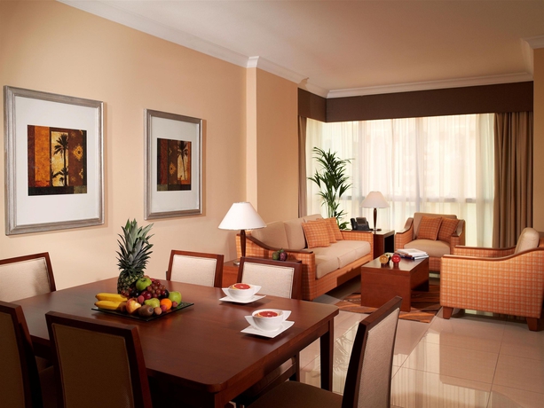 Imagen de los interiores del Hotel Al Rawda Arjaan By Rotana. Foto 15