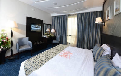 Imagen de la habitación del Hotel Al Safwah Royale Orchid. Foto 9