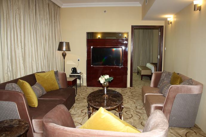 Imagen de la habitación del Hotel Al Salam Grand Hotel Sharjah. Foto 3
