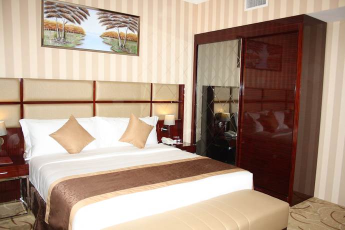 Imagen de la habitación del Hotel Al Salam Grand Hotel Sharjah. Foto 10