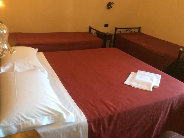 Imagen de la habitación del Hotel Al Sanpietrino. Foto 11