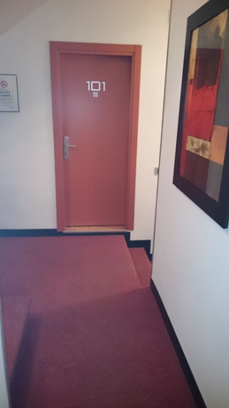 Imagen de la habitación del Hotel Al Santo. Foto 11