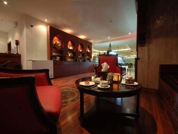 Imagen del bar/restaurante del Hotel Al Shohada. Foto 8