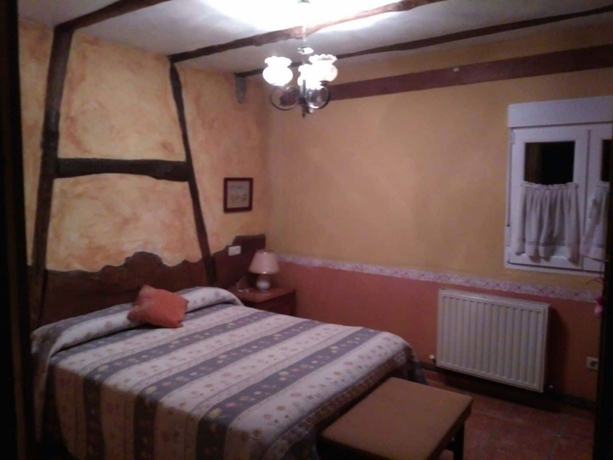 Imagen de la habitación del Hotel Al Sol Del Narcea. Foto 6