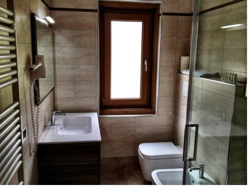 Imagen de la habitación del Hotel Al Sole, Auronzo di Cadore. Foto 15