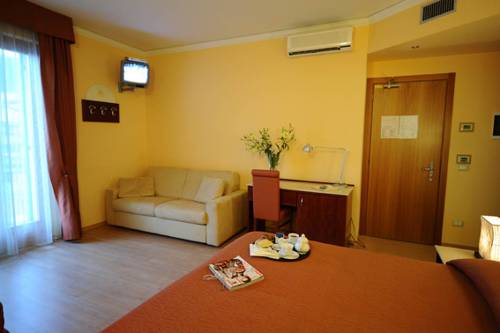 Imagen de la habitación del Hotel Al Sole, Cavaion Veronese. Foto 4