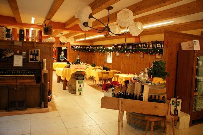 Imagen del bar/restaurante del Hotel Al Sole Clubresidence. Foto 4