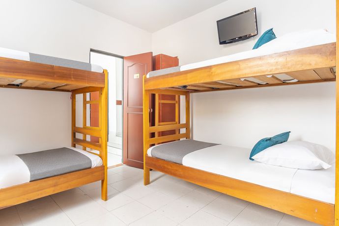 Imagen de la habitación del Hotel Al Super. Foto 7