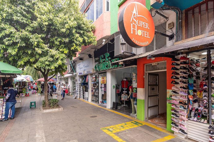 Imagen general del Hotel Al Super. Foto 1