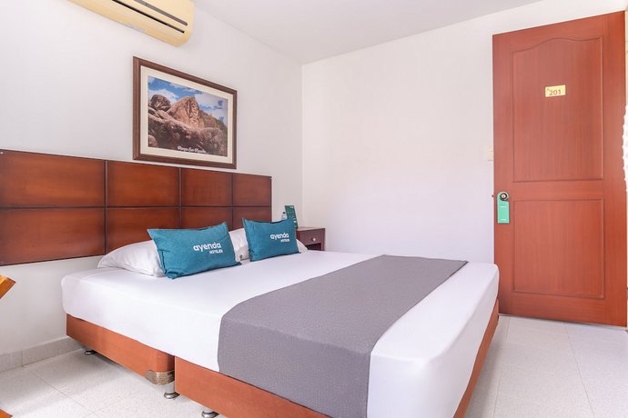 Imagen de la habitación del Hotel Al Super. Foto 17