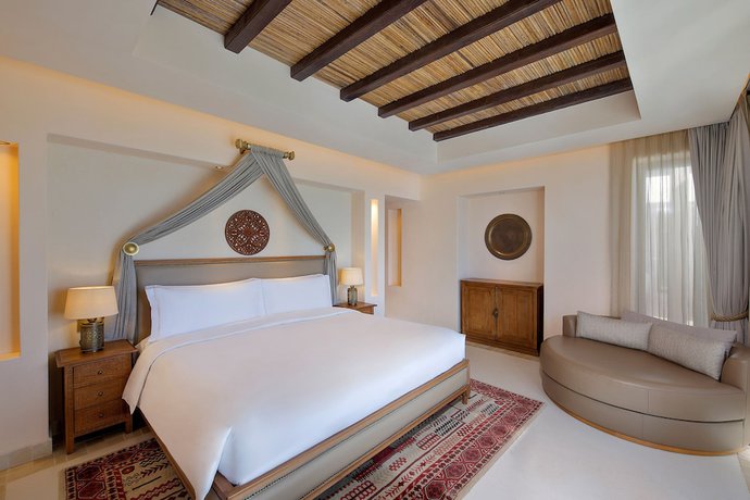 Imagen de la habitación del Hotel Al Wathba, a Luxury Collection Desert Resort and Spa, Abu Dhabi. Foto 17