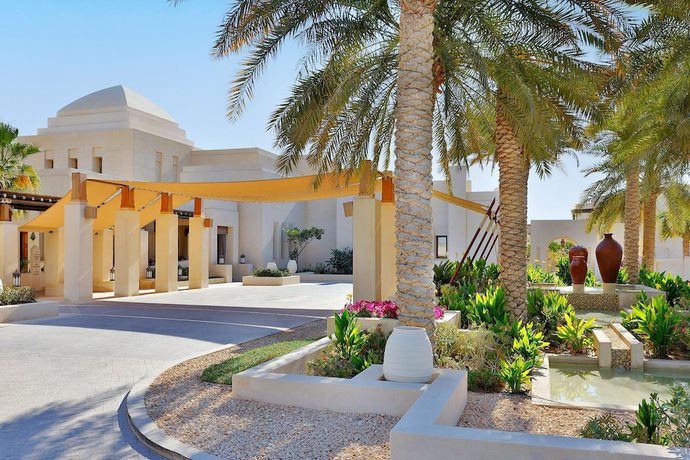 Imagen general del Hotel Al Wathba, a Luxury Collection Desert Resort and Spa, Abu Dhabi. Foto 2