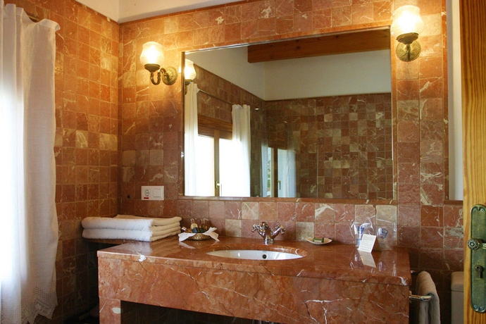 Imagen de la habitación del Hotel Al Zaraq. Foto 3