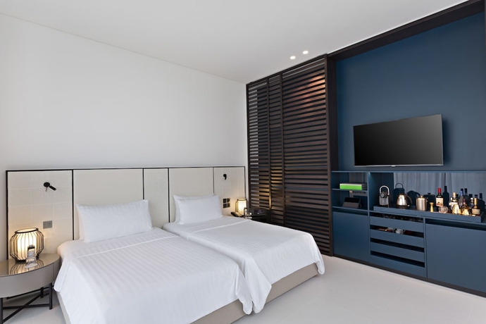 Imagen de la habitación del Hotel Al Zorah Beach Resort. Foto 6