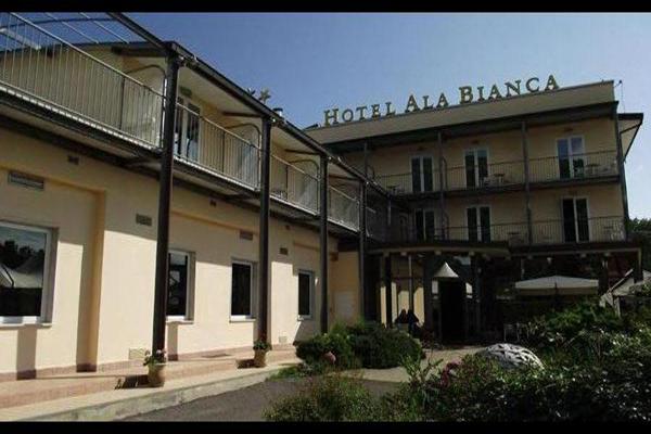 Imagen general del Hotel Ala Bianca. Foto 1