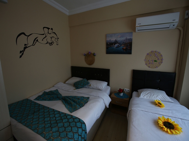 Imagen de la habitación del Hotel A'la House. Foto 7
