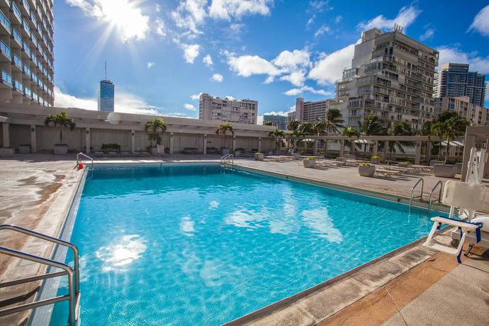 Imagen de la piscina del Hotel Ala Moana By Airpads. Foto 6
