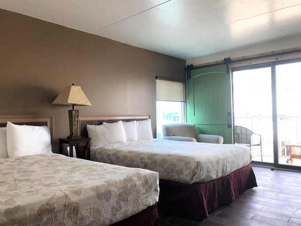 Imagen de la habitación del Hotel Ala Moana Motel. Foto 3