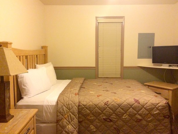Imagen de la habitación del Hotel Ala Moana Motel. Foto 13