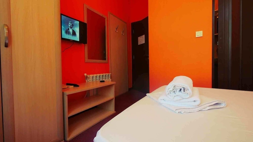 Imagen de la habitación del Hotel Alabin Central. Foto 15