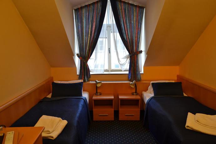 Imagen de la habitación del Hotel Aladin, Praga. Foto 6