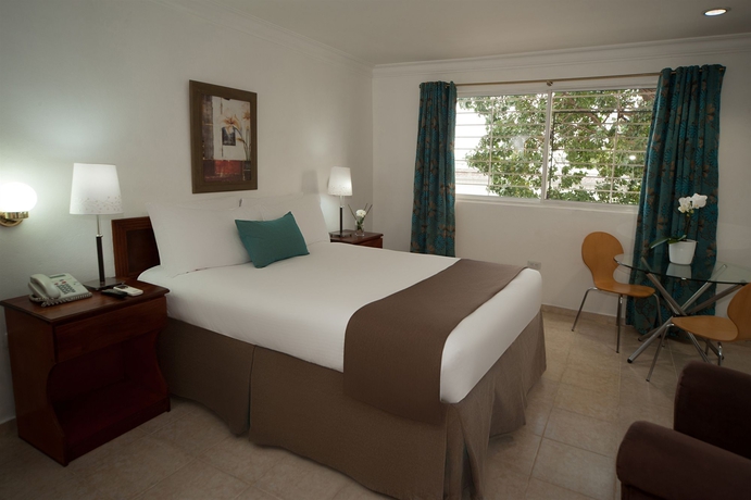 Imagen de la habitación del Hotel Aladino. Foto 8