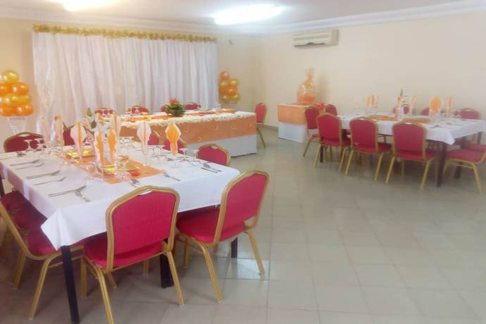 Imagen del bar/restaurante del Hotel Aladje. Foto 3