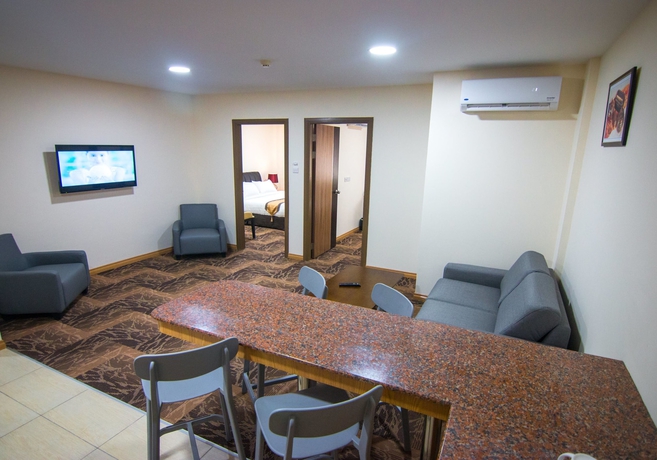 Imagen de los interiores del Hotel Al-afiah. Foto 16