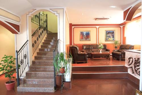 Imagen general del Hotel Alafrangite. Foto 2