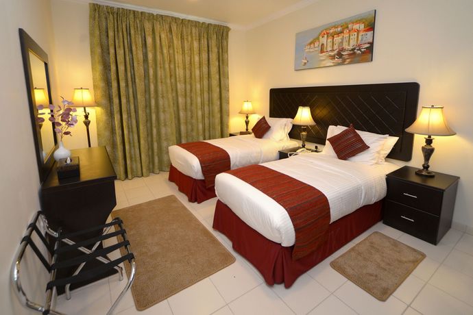 Imagen de la habitación del Hotel Alain Ajman. Foto 3