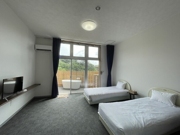 Imagen de la habitación del Hotel Alaise De Bale SHIRAHAMA. Foto 17