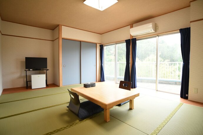 Imagen de la habitación del Hotel Alaise De Bale SHIRAHAMA. Foto 18
