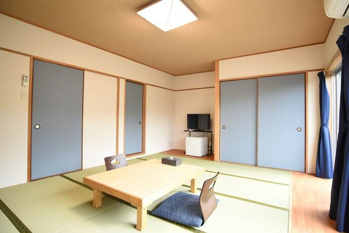 Imagen general del Hotel Alaise De Bale SHIRAHAMA. Foto 8