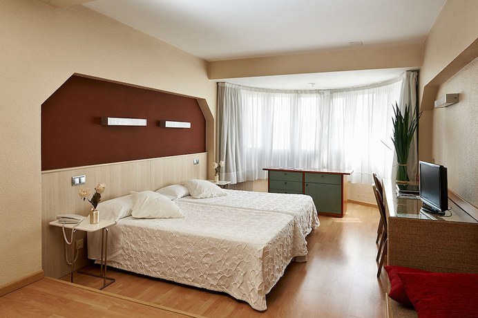 Imagen de la habitación del Hotel Alaiz. Foto 5