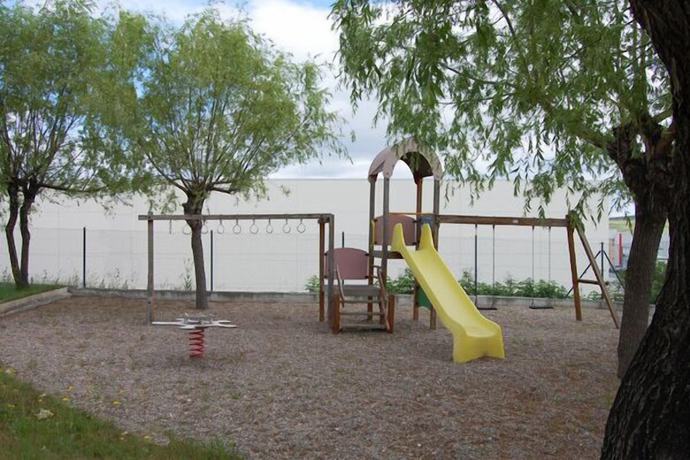 Imagen de los exteriores del Hotel Alaiz. Foto 8