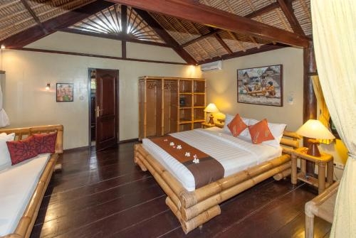 Imagen general del Hotel Alam Anda Ocean Front Resort and Spa. Foto 4