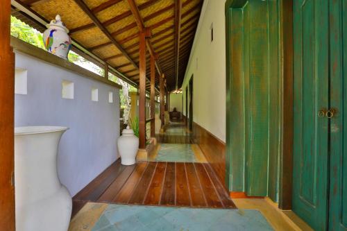 Imagen de los exteriores del Hotel Alam Puri Art Museum - Resort and Spa. Foto 12