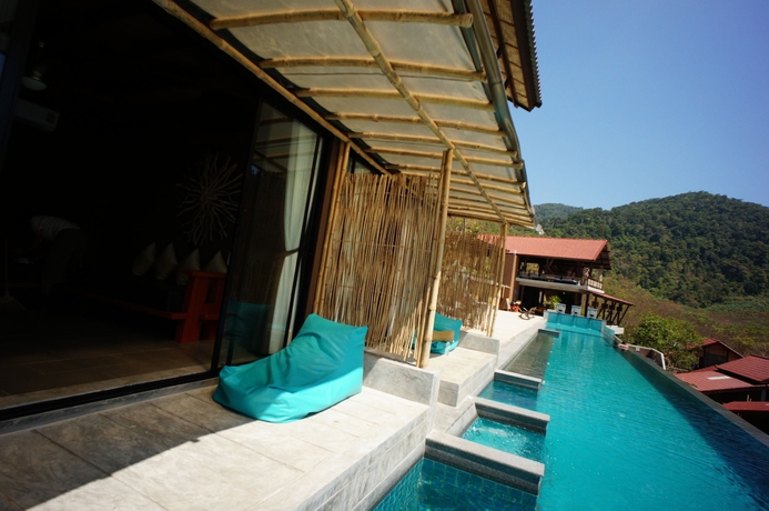 Imagen de la habitación del Hotel Alama Sea Village Resort. Foto 4