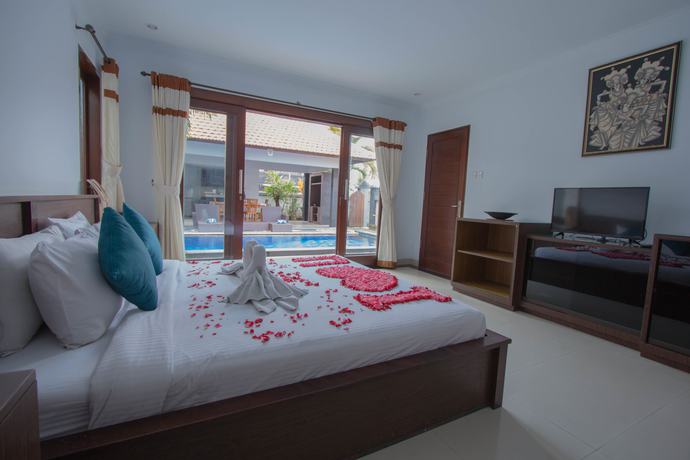 Imagen de la habitación del Hotel Alamanda Canggu Villa. Foto 8