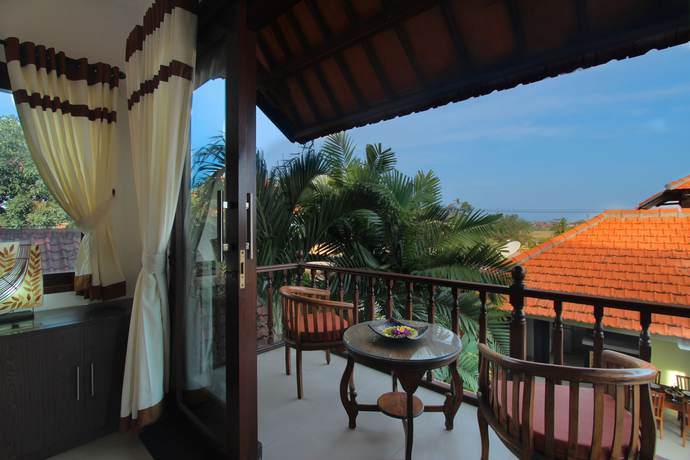 Imagen de la habitación del Hotel Alamanda Canggu Villa. Foto 15