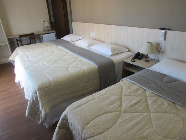 Imagen de la habitación del Hotel Alameda Alegra. Foto 2