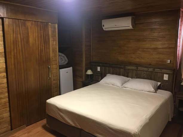 Imagen de la habitación del Hotel Alameda Alegra. Foto 5