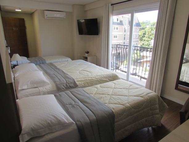 Imagen de la habitación del Hotel Alameda Alegra. Foto 7